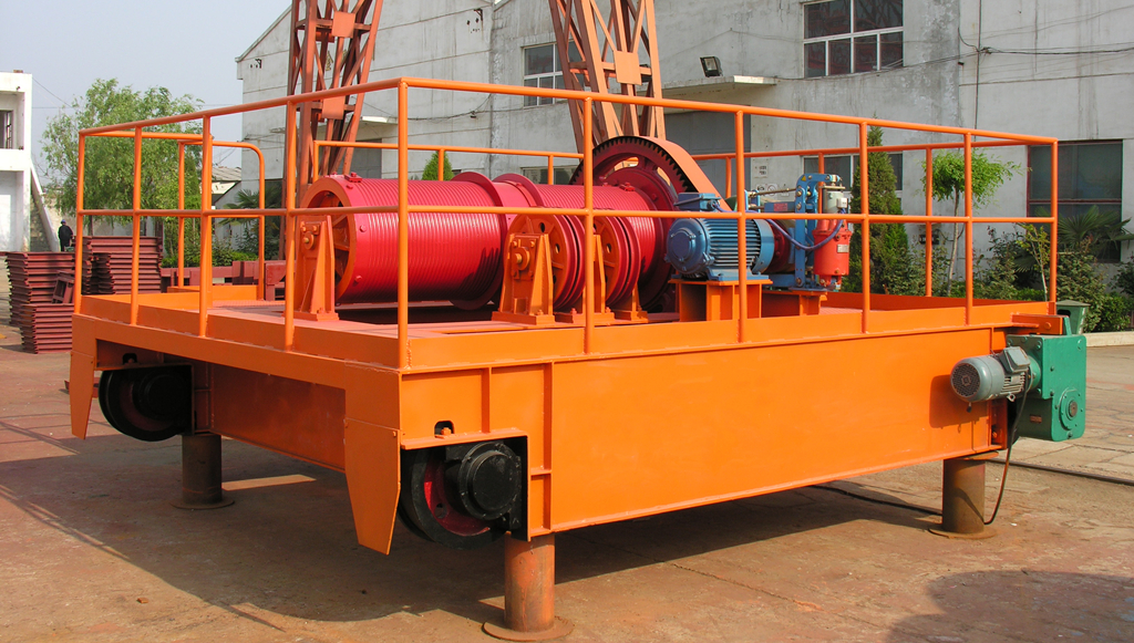 Nybon gate hoist.jpg